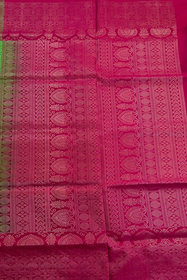 softsilk saree pallu