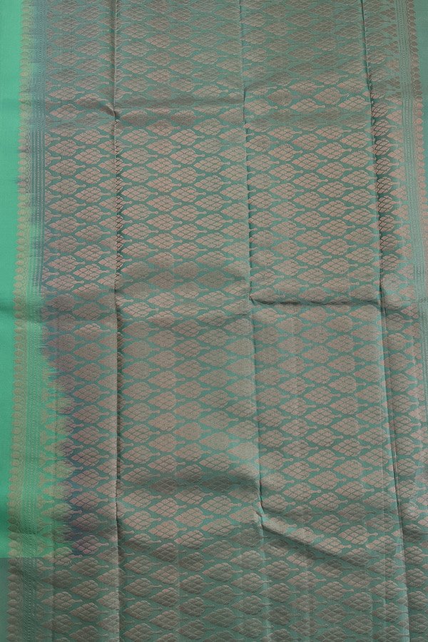 soft silk saree pallu
