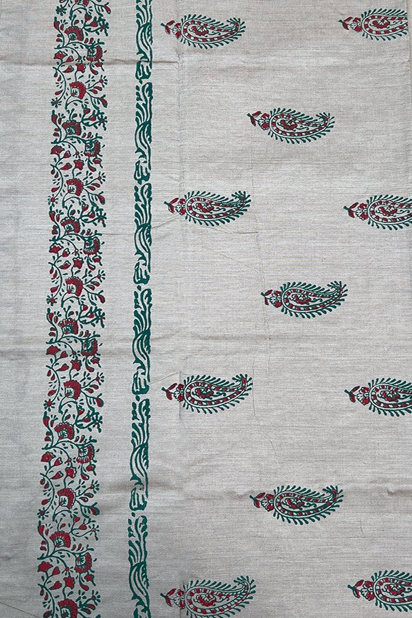 semi silk saree pallu