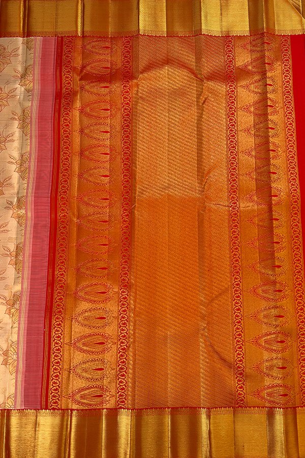 pure kanchipuram saree pallu