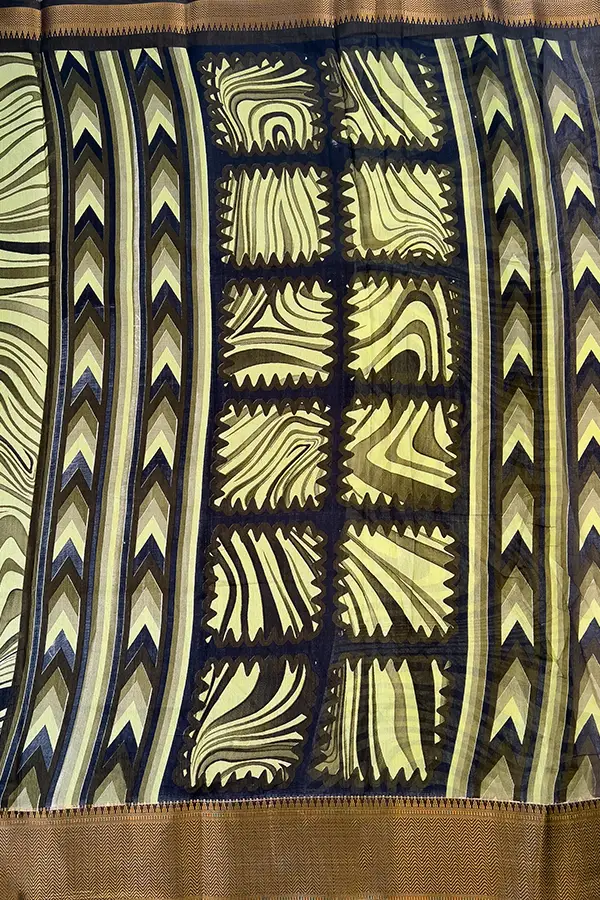 semi dola silk saree pallu