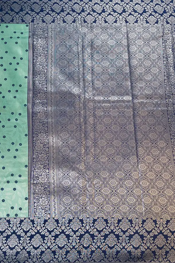 semi kanchi tissue saree pallu