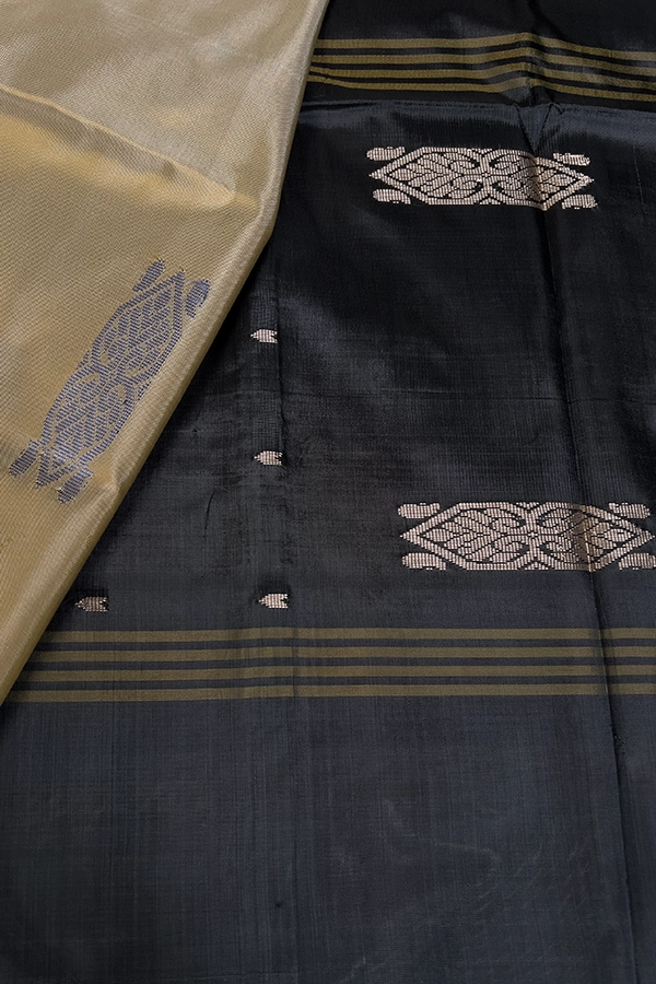 Banana Pith Saree in Light Cream
