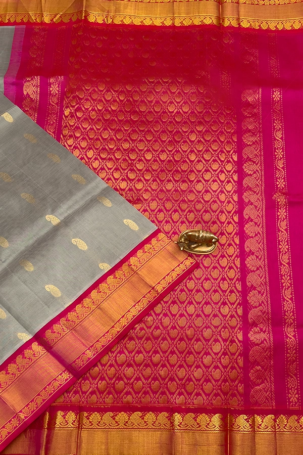 Kuppadam Silk Cotton in grey and rani pink