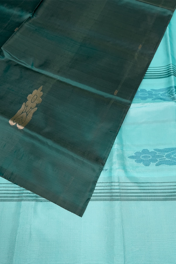 Banana Pith in pine green