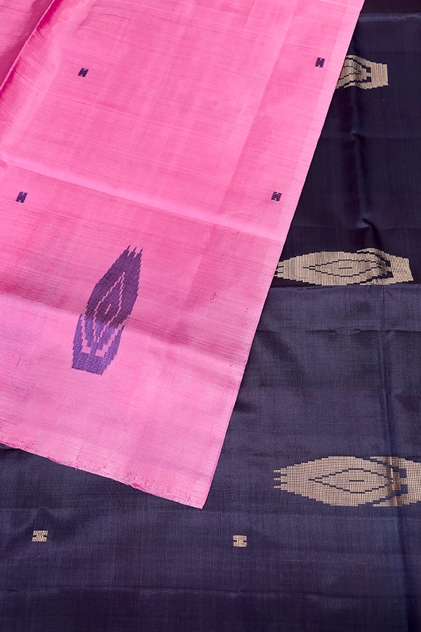 Banana Pith in Dark Pink