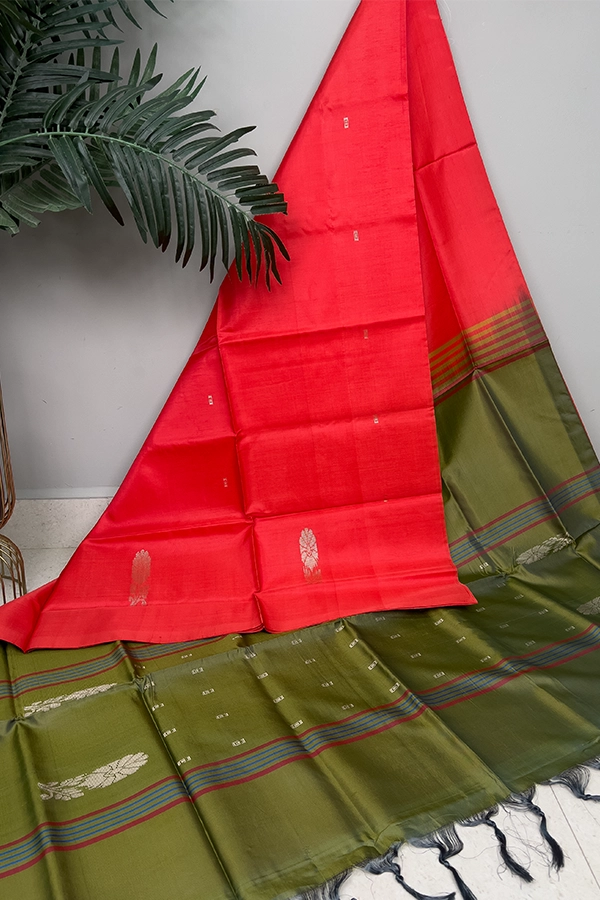 Bananapith saree Red - pallu